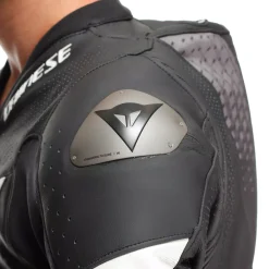 LAGUNA SECA 6 - TUTA MOTO INTERA IN PELLE PERFORATA UOMO - TAGLIA SHORT/TALL (S/T)