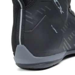 R04D WP SCARPE MOTO IMPERMEABILE UOMO - NERO