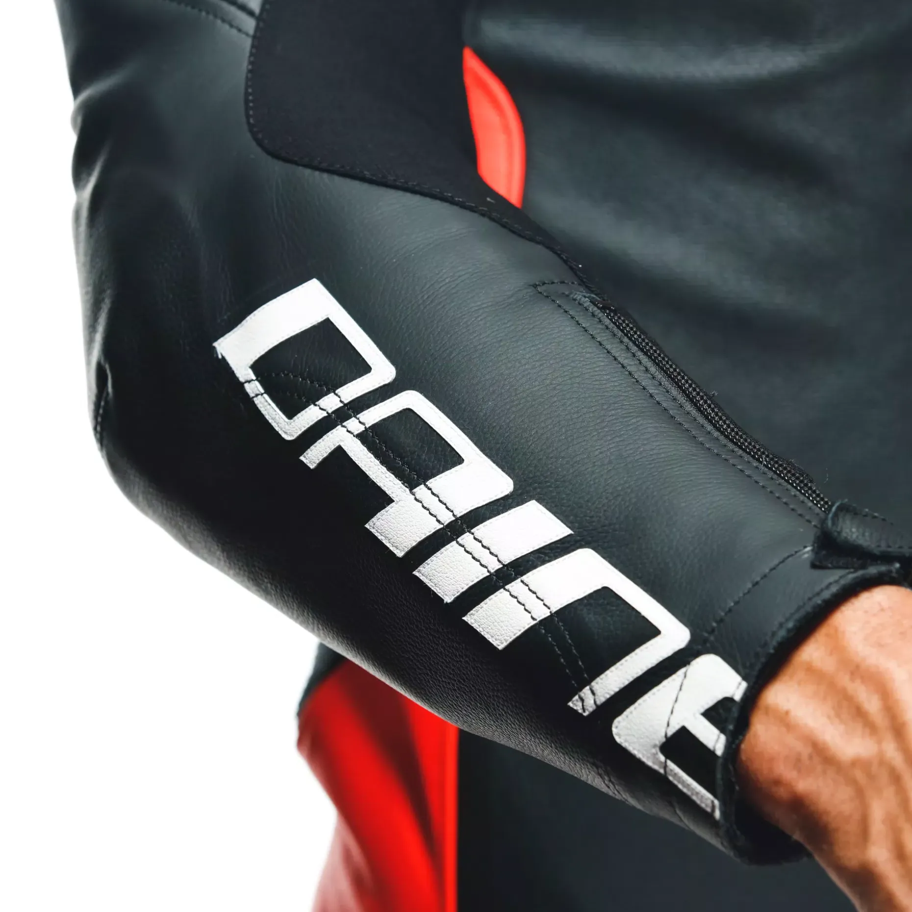 TOSA - TUTA MOTO INTERA IN PELLE PERFORATA UOMO
